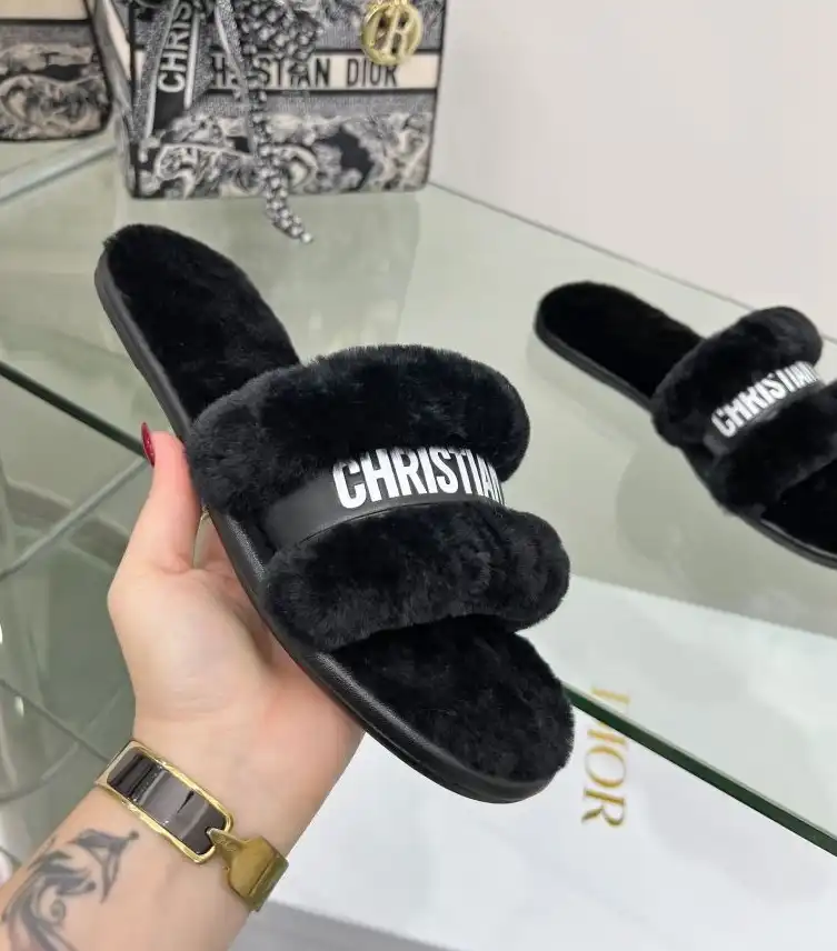 hype Christian Dior Slippers