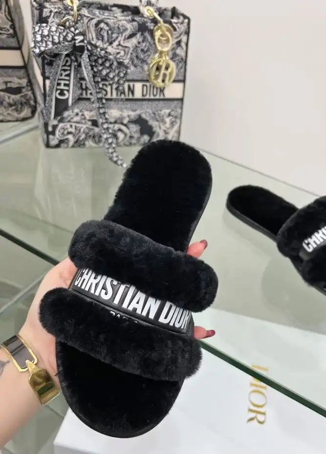 hype Christian Dior Slippers