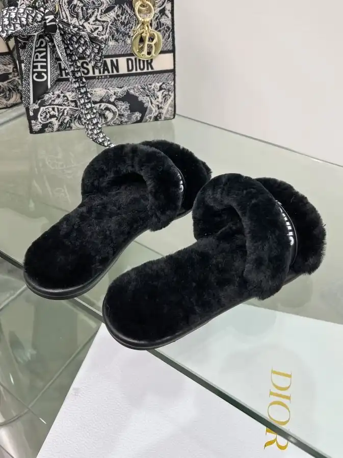 hype Christian Dior Slippers