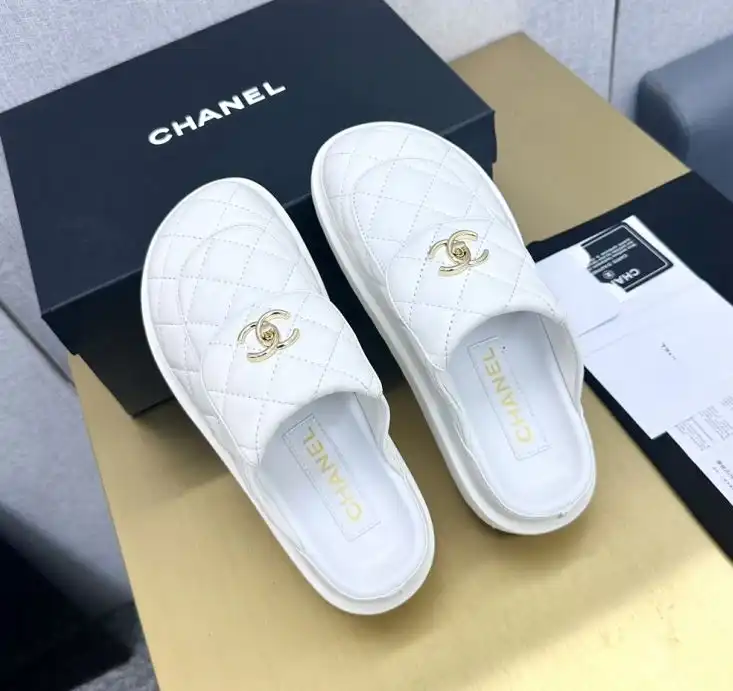 hype Chanel Slippers