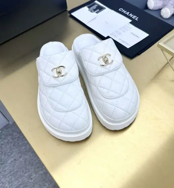 hype Chanel Slippers