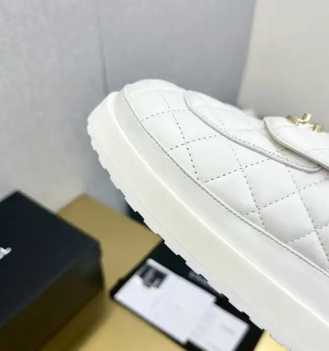 hype Chanel Slippers