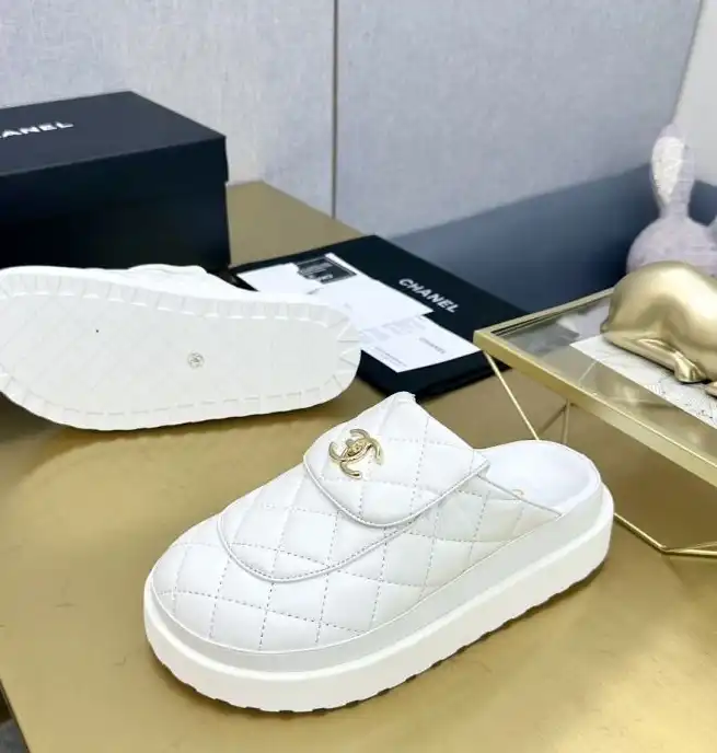 hype Chanel Slippers