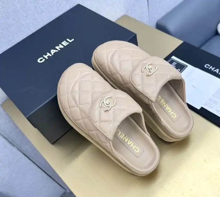 hype Chanel Slippers