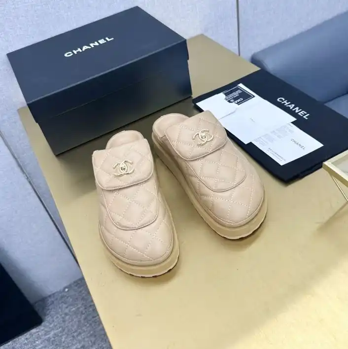 hype Chanel Slippers