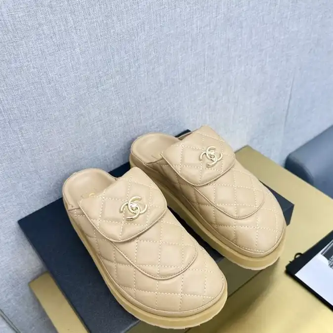 hype Chanel Slippers