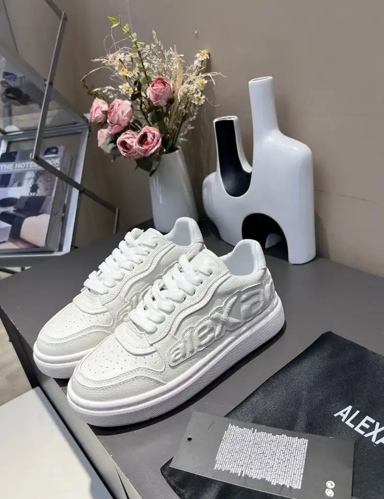 hype Alexander Wang Sneakers