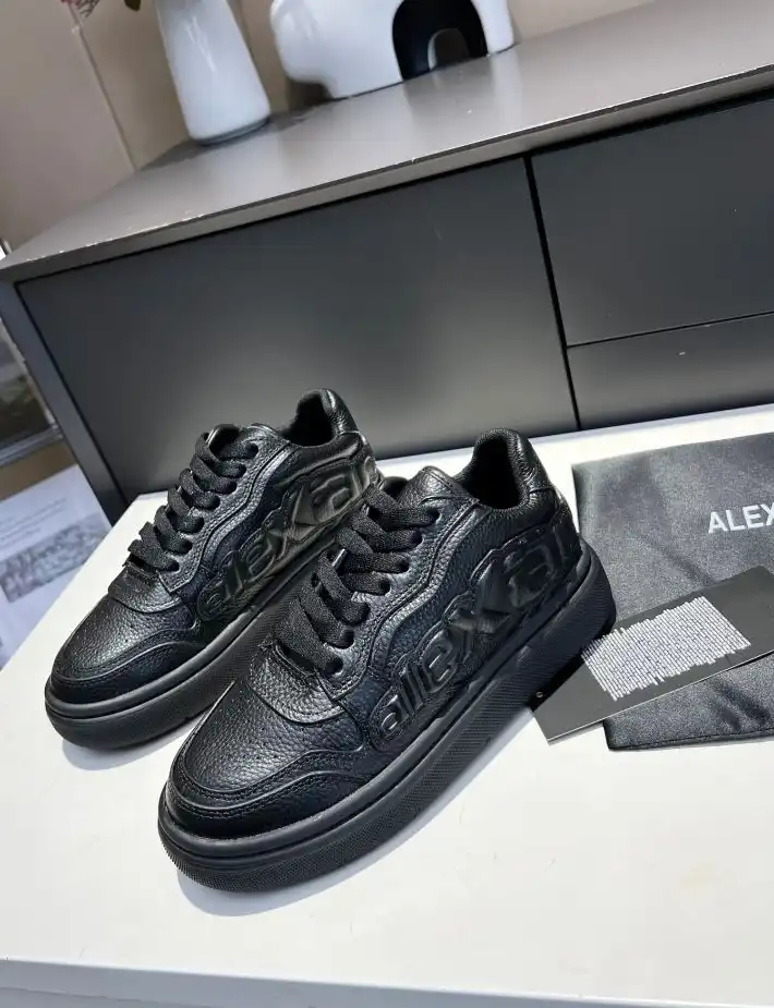 hype Alexander Wang Sneakers