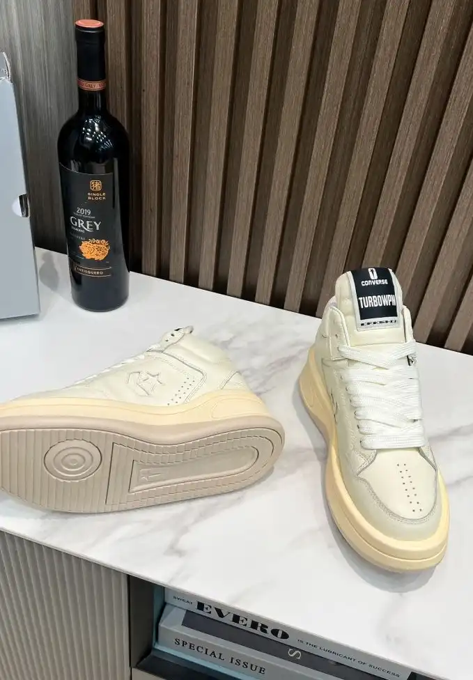 hype Givenchy Sneakers