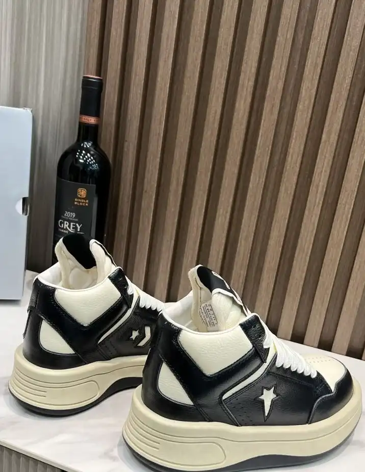 hype Givenchy Sneakers