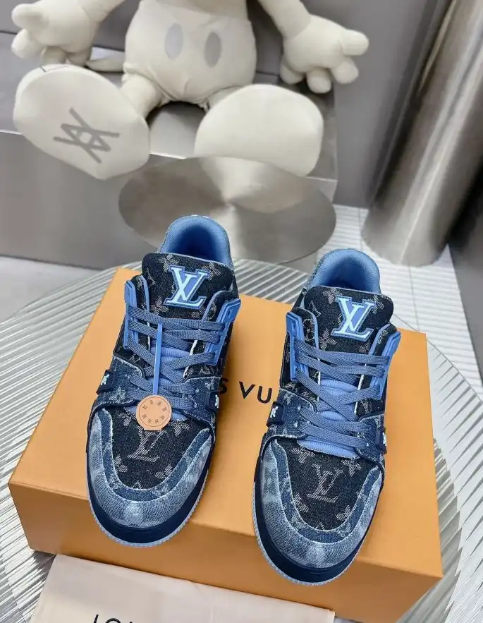 hype Louis Vuitton Sneakers