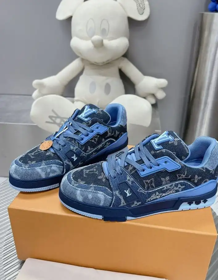 hype Louis Vuitton Sneakers