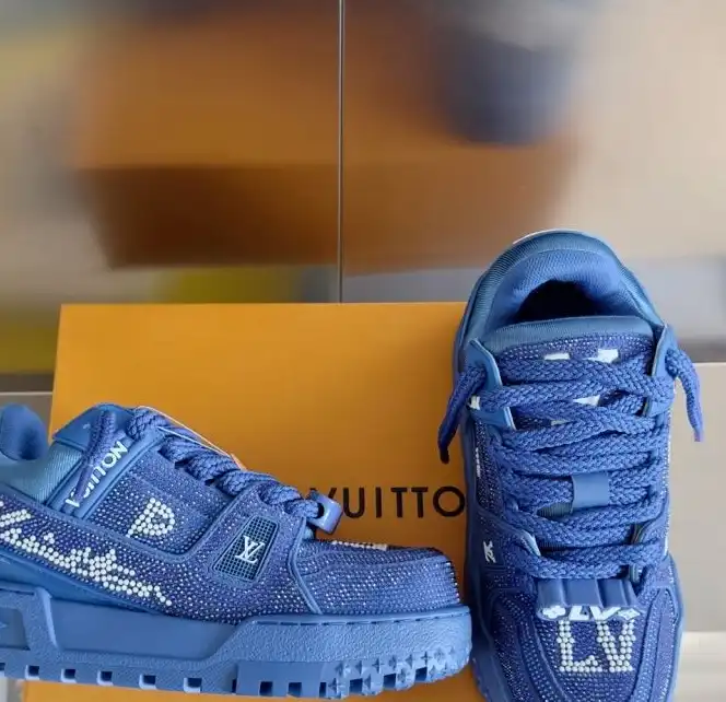 hype Louis Vuitton Sneakers