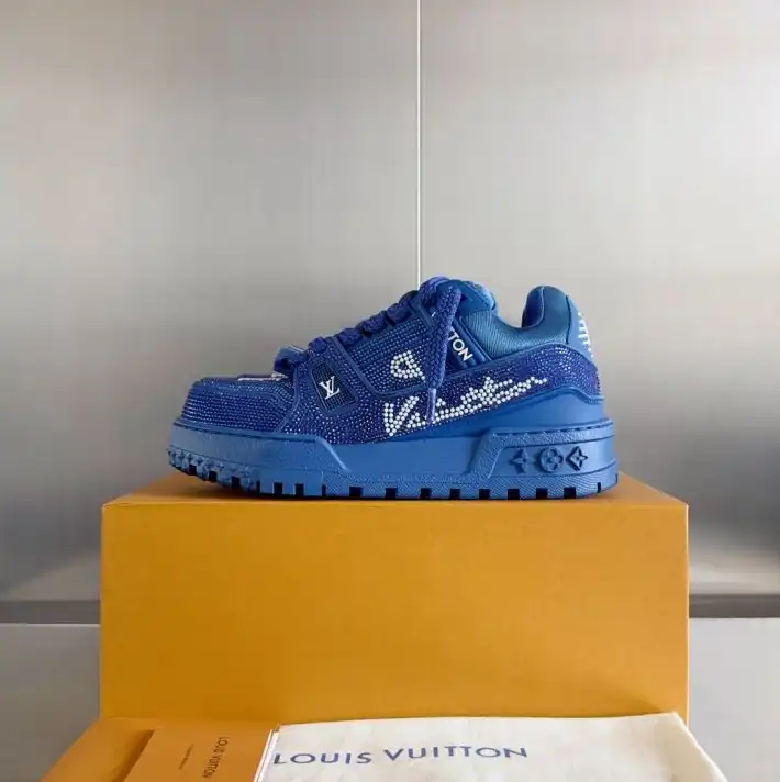 hype Louis Vuitton Sneakers