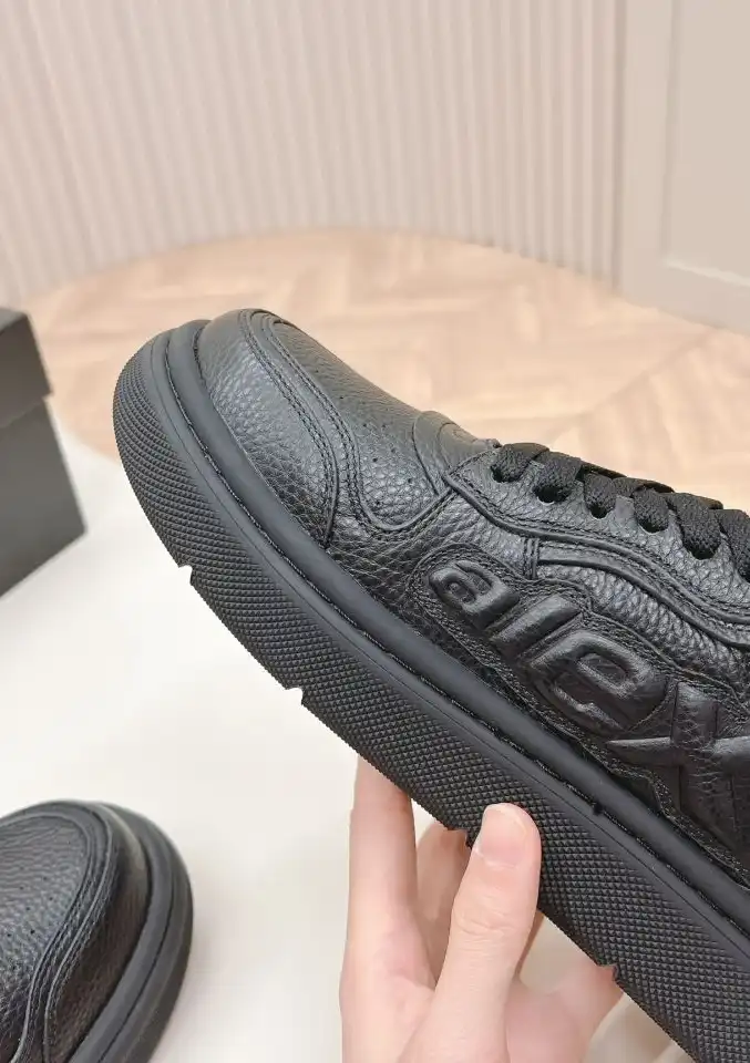 hype Alexander Wang Sneakers