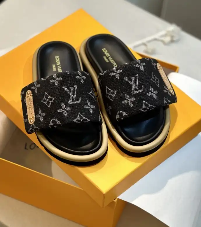 hype LV Slippers