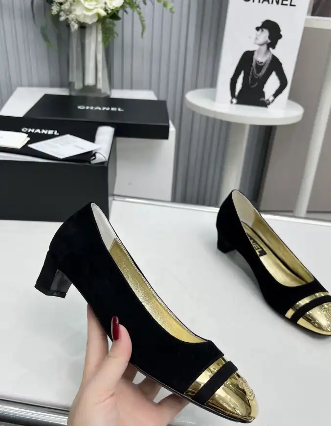 hype Chanel High Heels