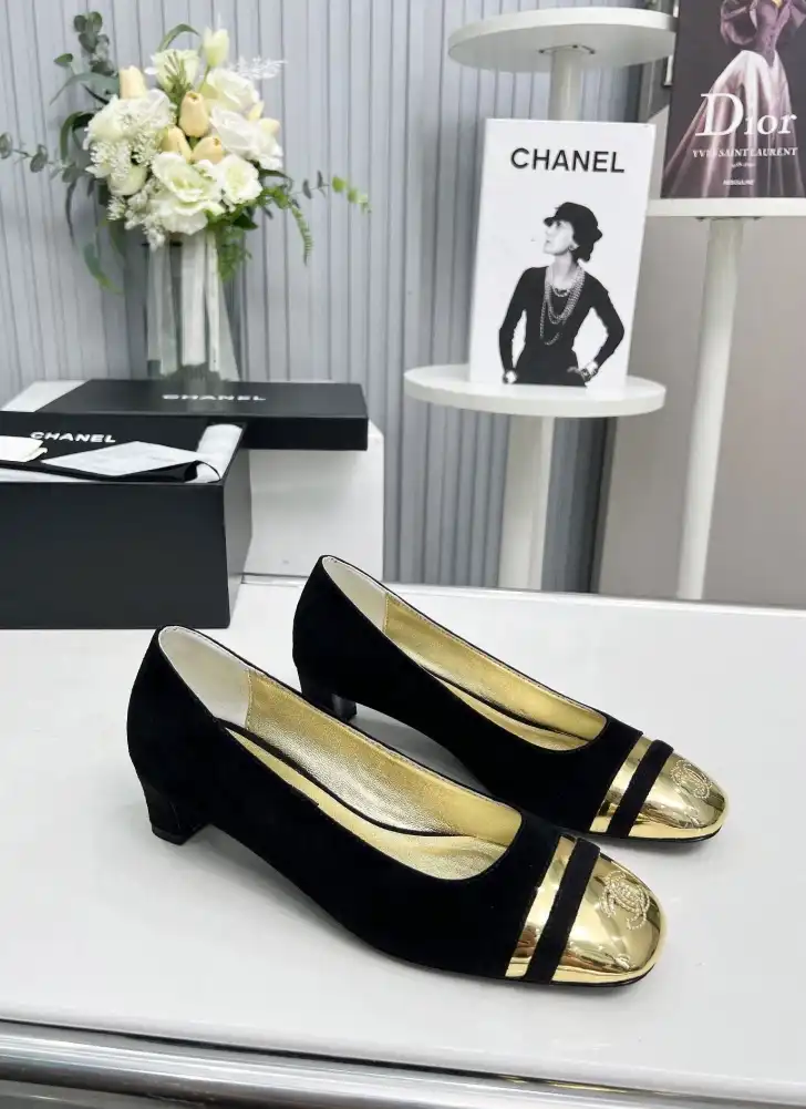 hype Chanel High Heels