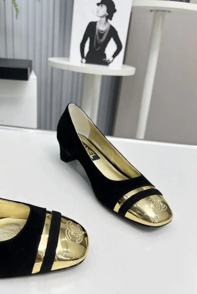 hype Chanel High Heels