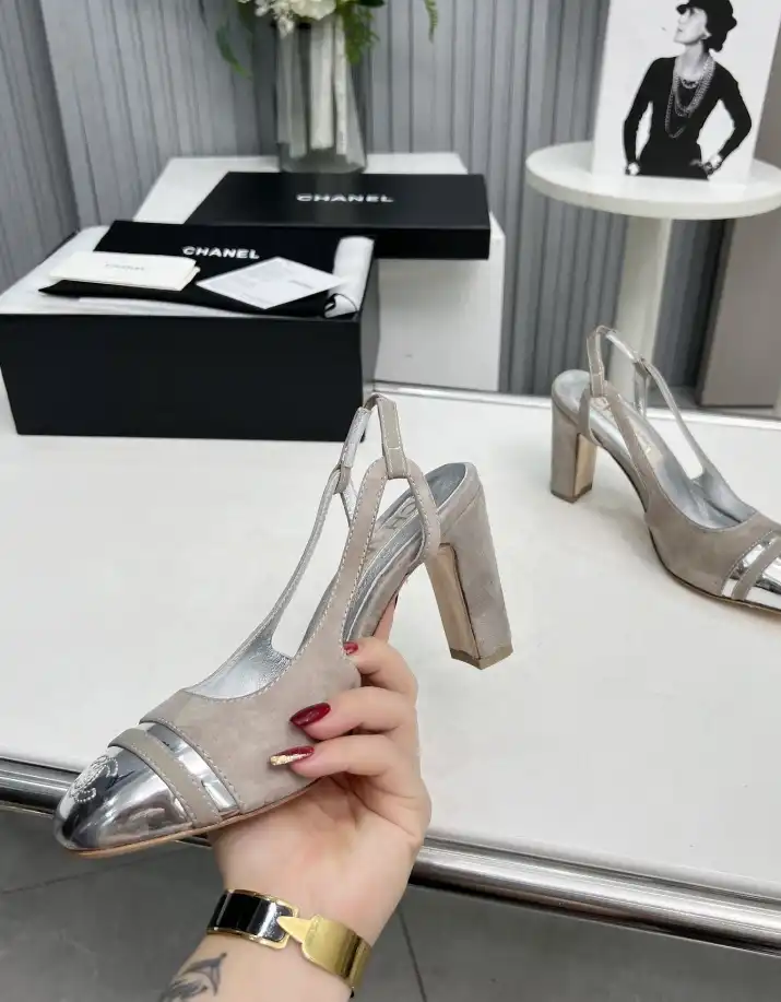 hype Chanel High Heels