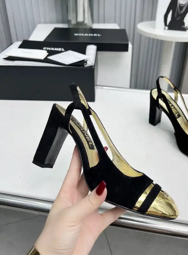 hype Chanel High Heels