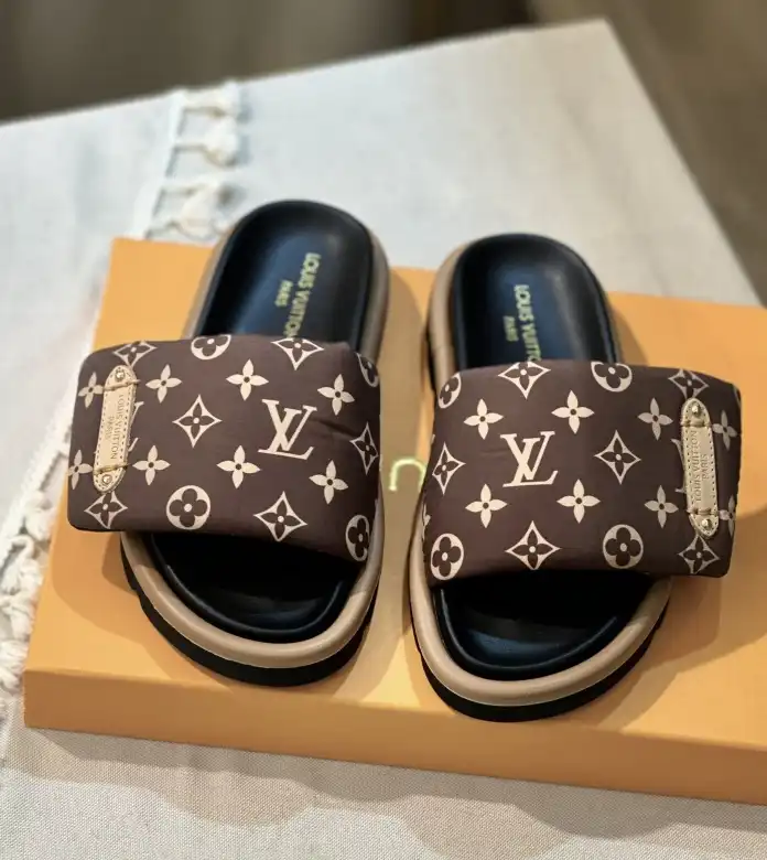 hype LV Slippers