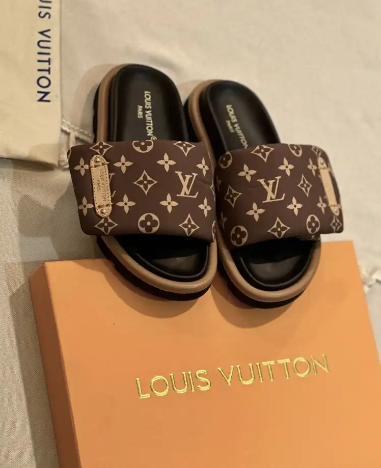 hype LV Slippers