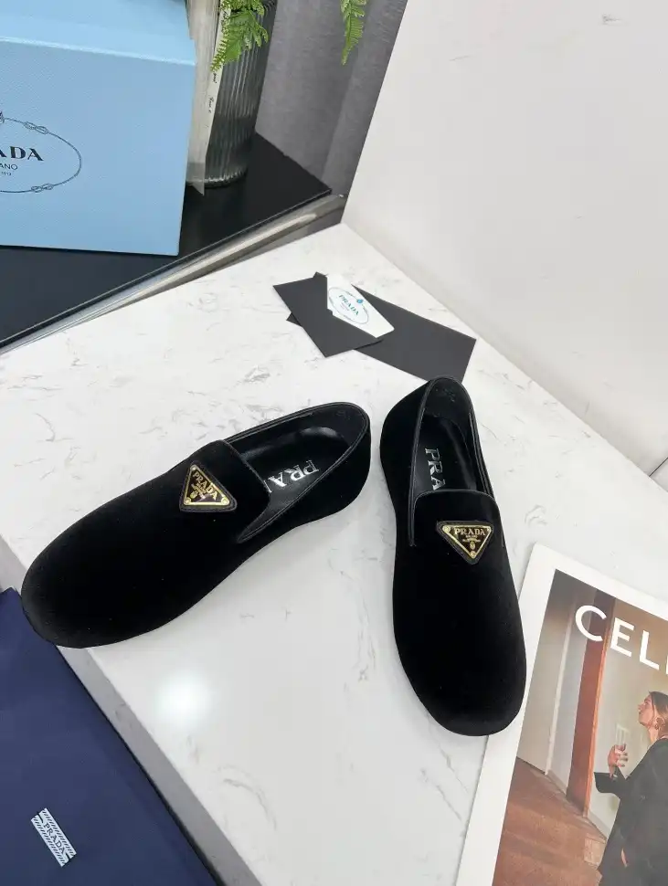 hype Prada Leather Shoes