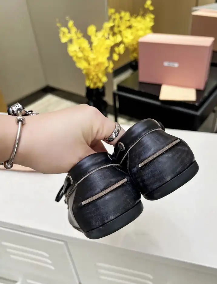 hype Miu Miu Slippers