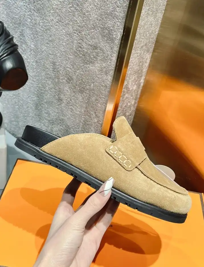 hype Hermes Slippers