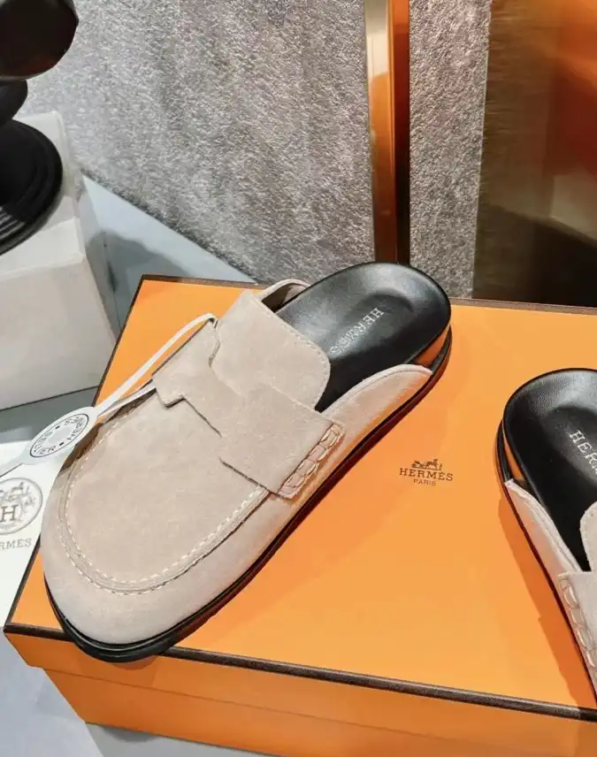 hype Hermes Slippers