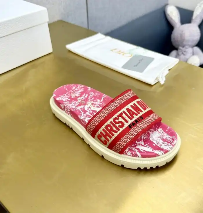 hype Christian Dior Slippers