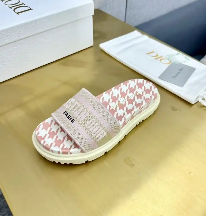 hype Christian Dior Slippers