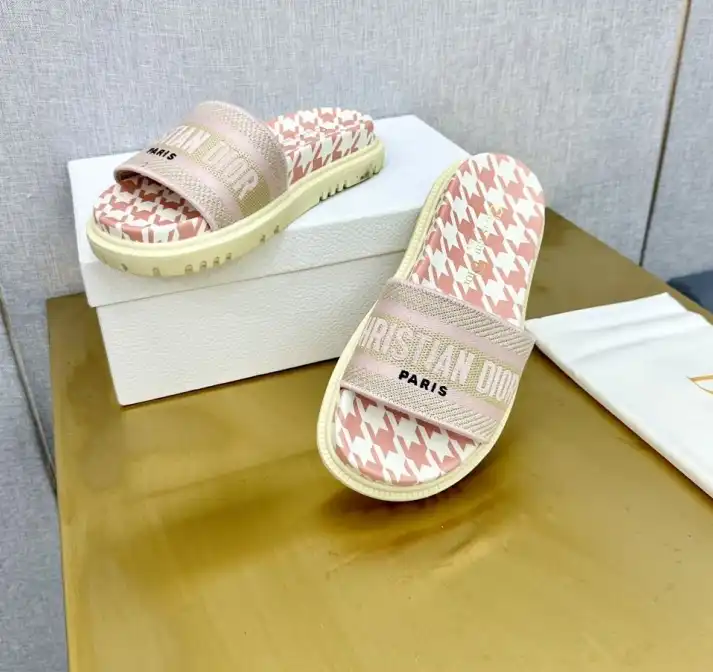 hype Christian Dior Slippers