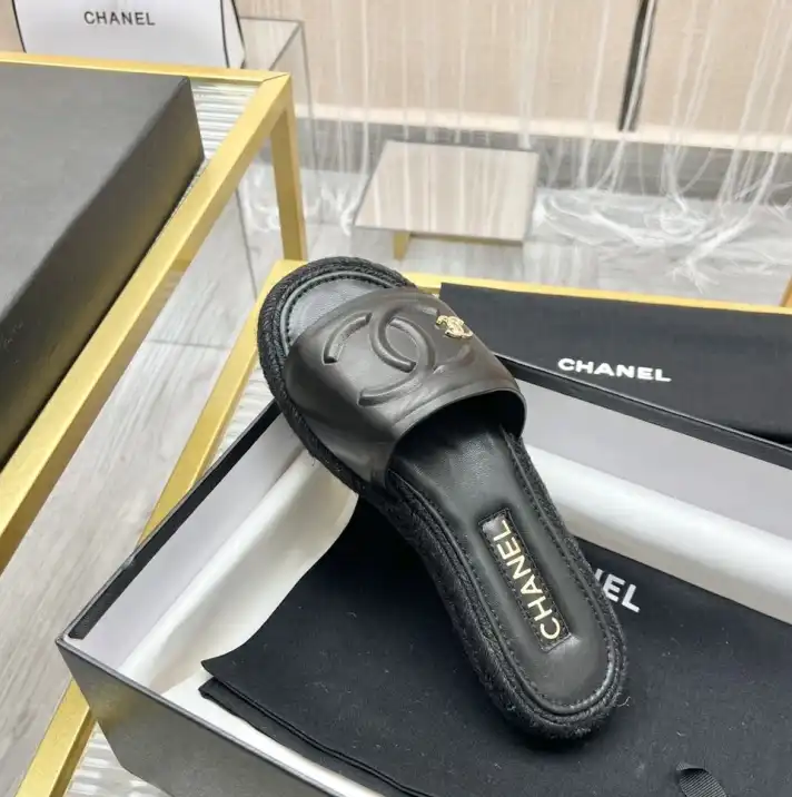 hype Chanel Slippers