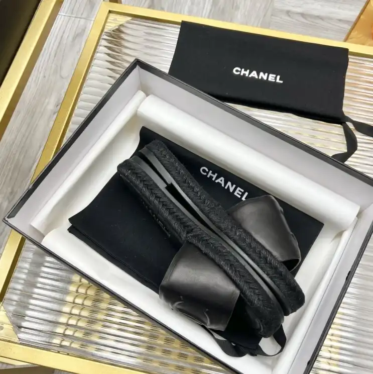 hype Chanel Slippers