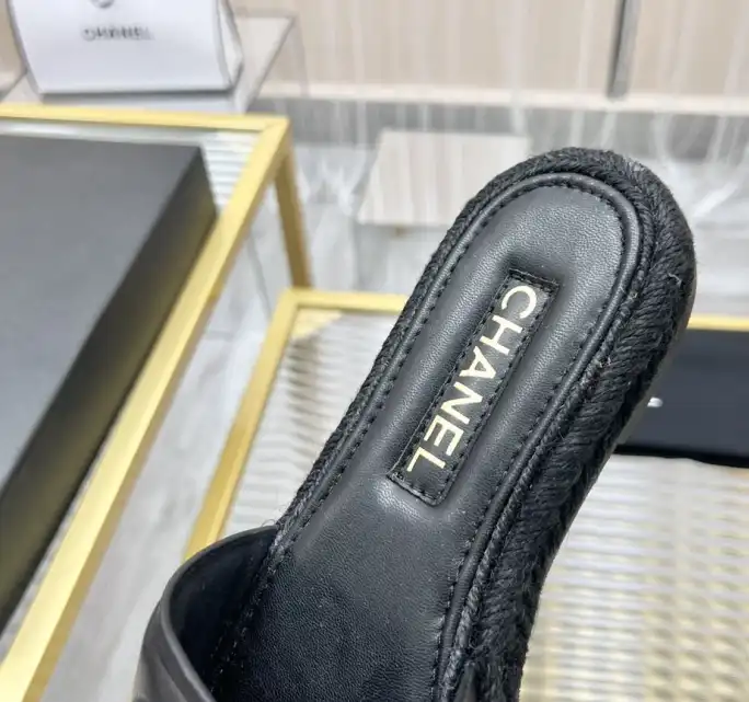 hype Chanel Slippers