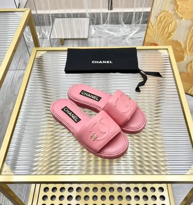 hype Chanel Slippers