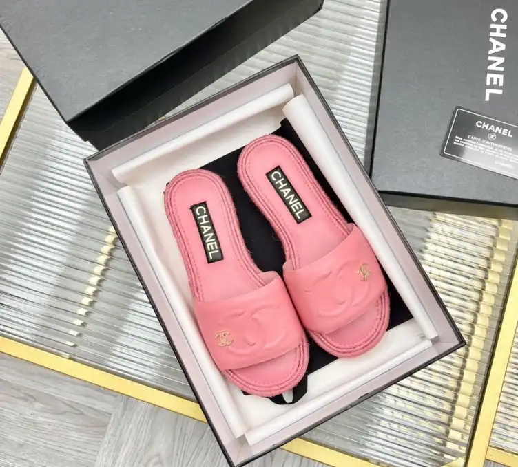 hype Chanel Slippers