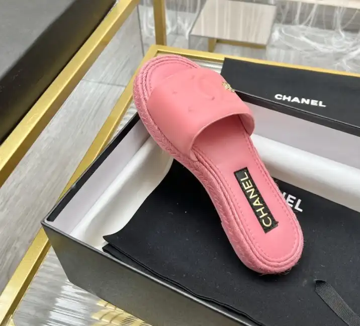 hype Chanel Slippers