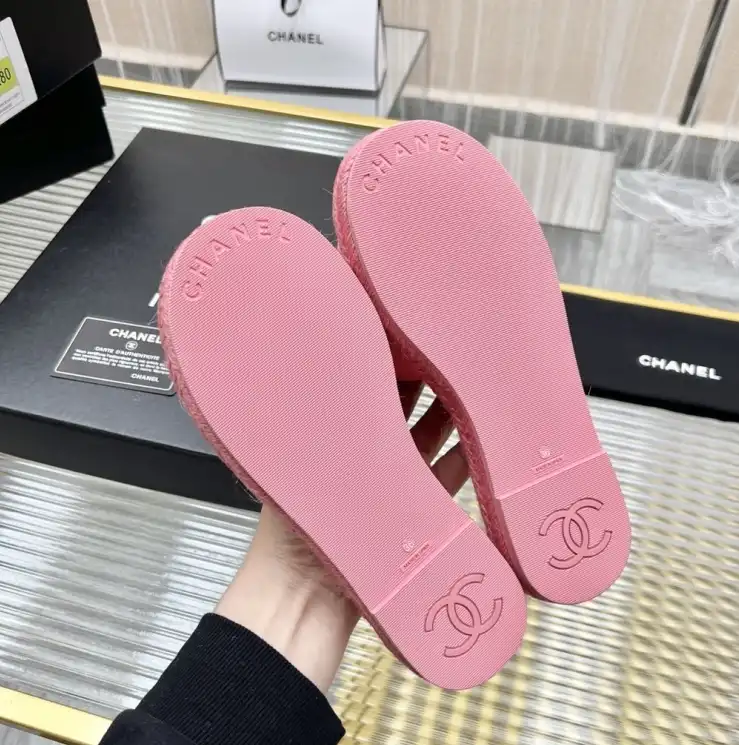 hype Chanel Slippers