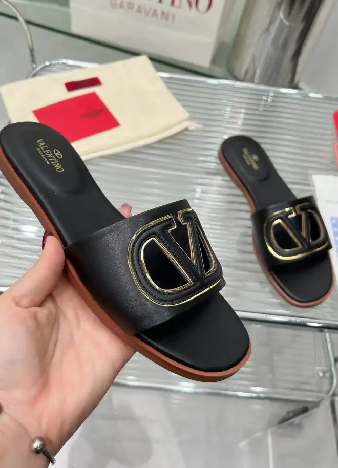 hype Valentino Slippers