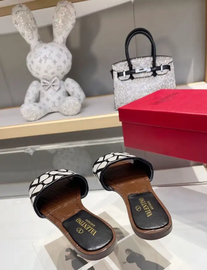 hype Valentino Slippers