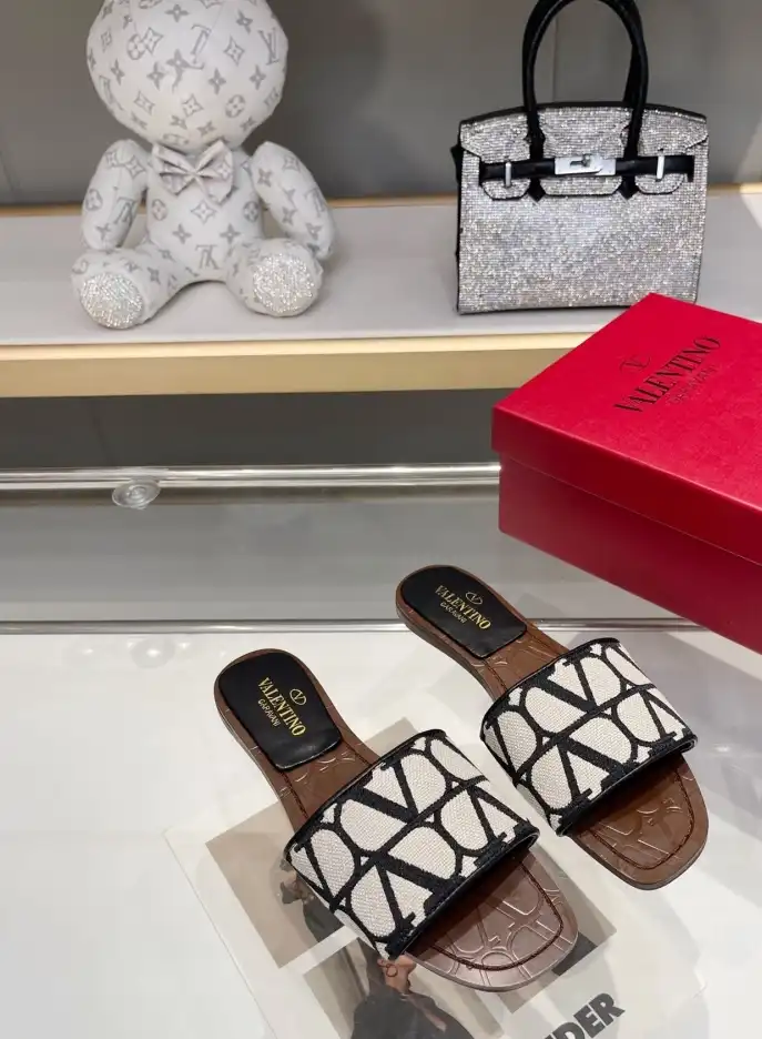 hype Valentino Slippers