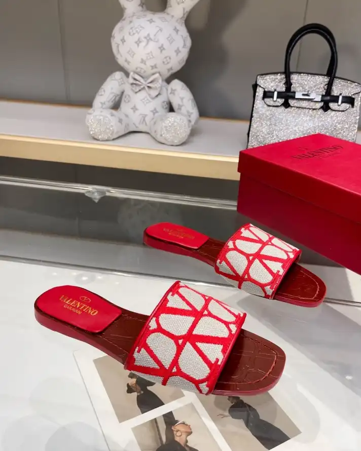 hype Valentino Slippers