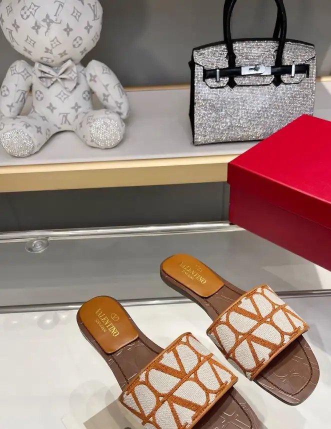 hype Valentino Slippers