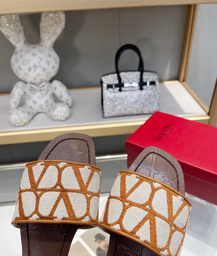 hype Valentino Slippers