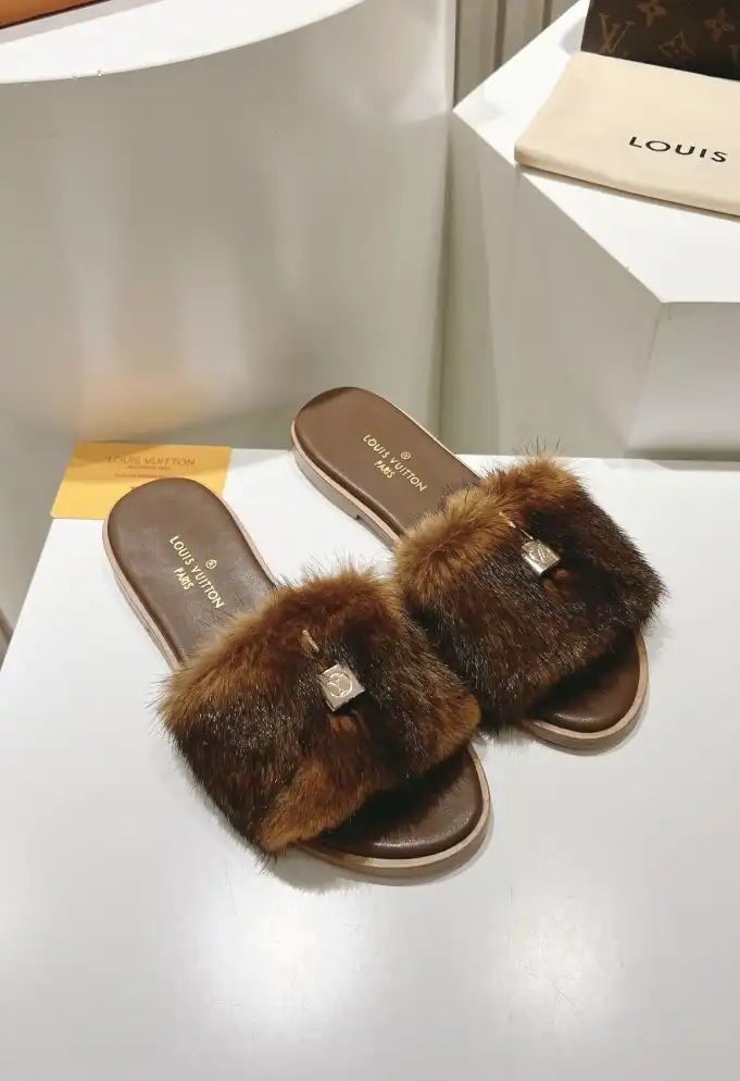 hype LV Slippers