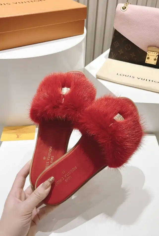 hype LV Slippers