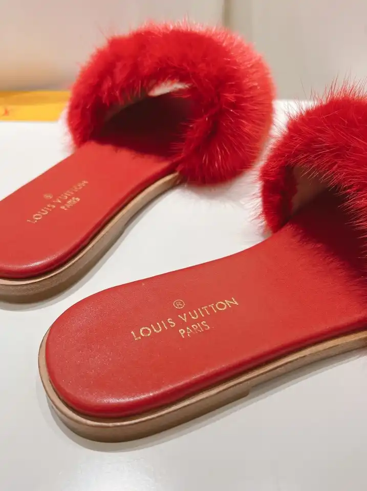 hype LV Slippers